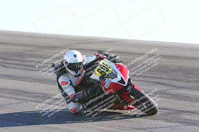 media/Nov-17-2024-CVMA (Sun) [[1fec520723]]/Race 11-Amateur Supersport Open/